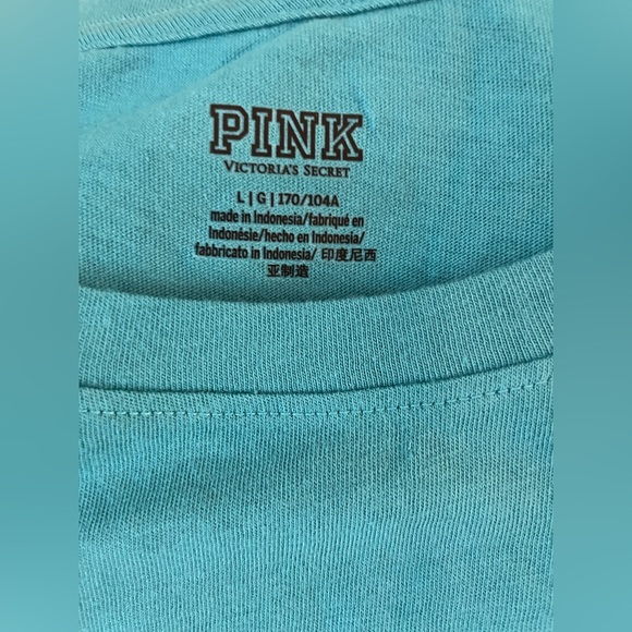 PINK Victoria’s secret’s SHORT SLEEVE PERFECT T-SHIRT - Picture 2 of 4